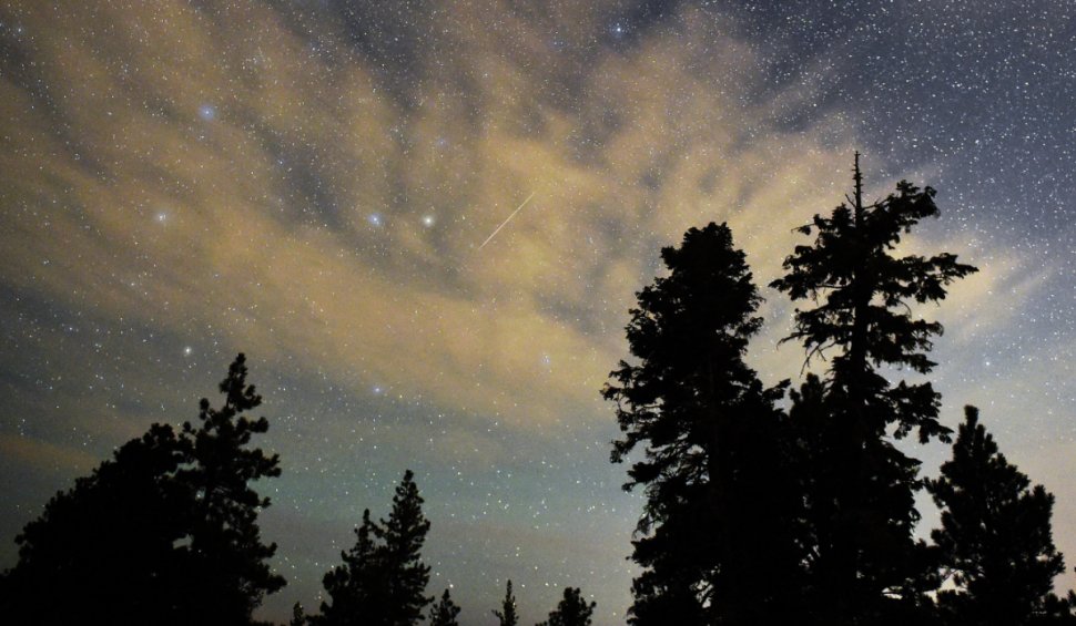 Perseidele 2022 | Când are loc cea mai spectaculoasă ploaie de meteoriți