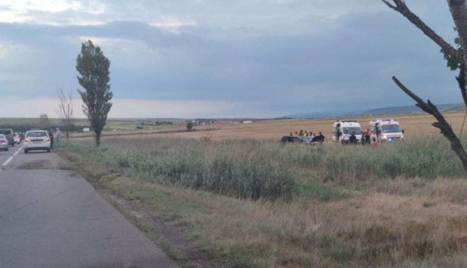 Un mort și șase răniți, dintre care trei copii, în urma unui accident produs pe DN 28, în Iași 782637