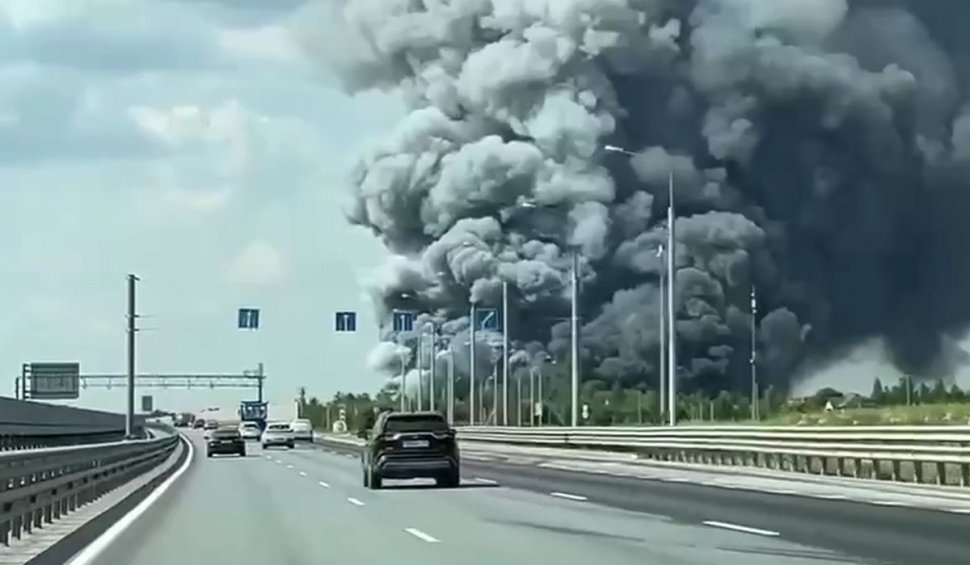 Incendiu uriaș la Moscova. Flăcările se întind pe zeci de mii de metri pătrați | Focul ar fi fost pus intenționat