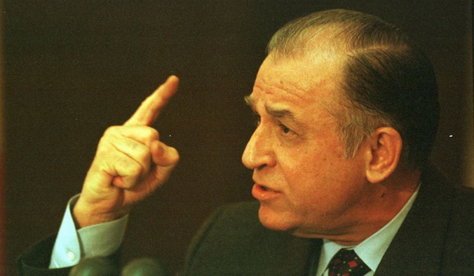 Ion Iliescu a fost trimis în judecată în Dosarul Revoluţiei din 1989