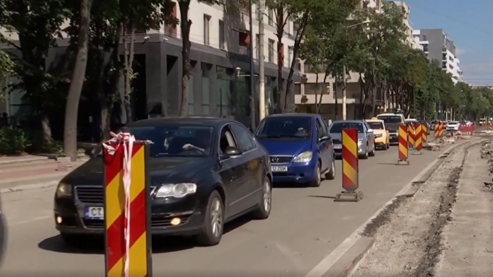 Cum arată străzile din Constanța. Este haos în trafic, în drum către Mamaia