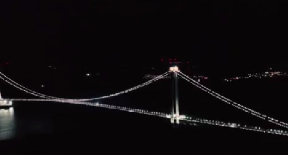 Imagini spectaculoase de la Brăila. Podul peste Dunăre, filmat noaptea