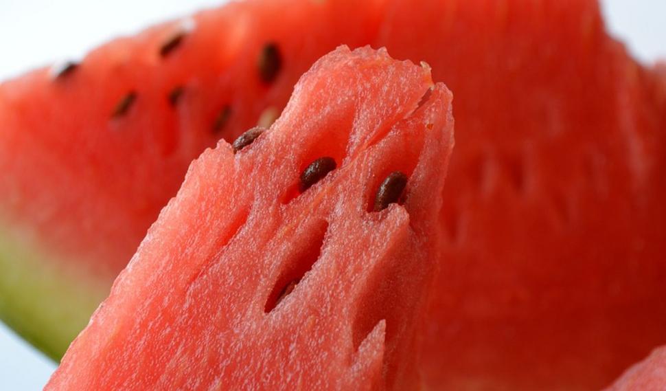 Sucul care întărește inima, subțiază talia și previne constipația. E ieftin și se bea pe stomacul gol, timp de două luni 783552