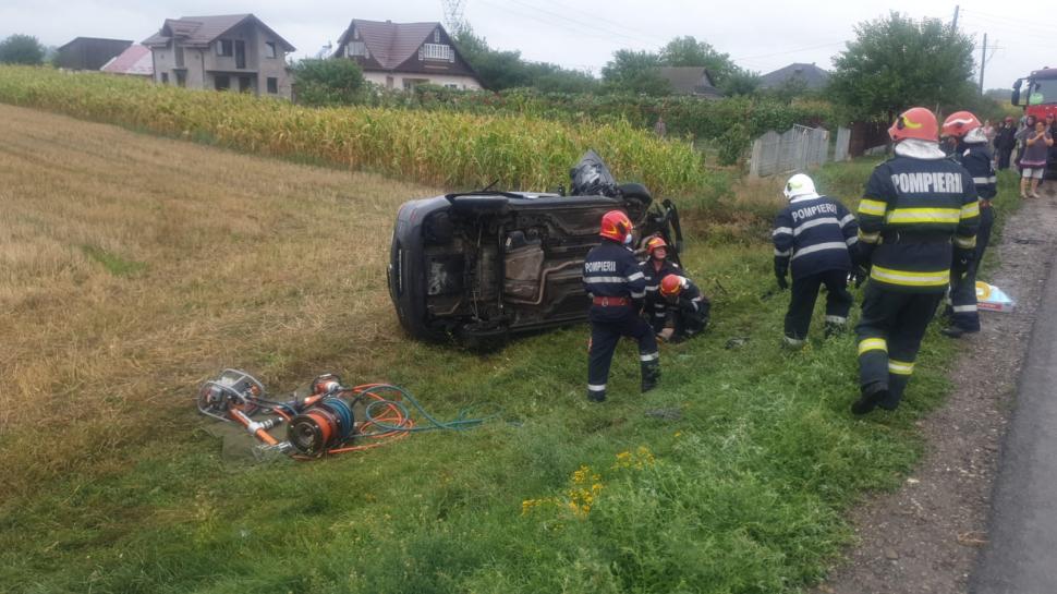 Un copil a murit după ce maşina în care se afla a fost spulberată de un TIR, în Iaşi 784134
