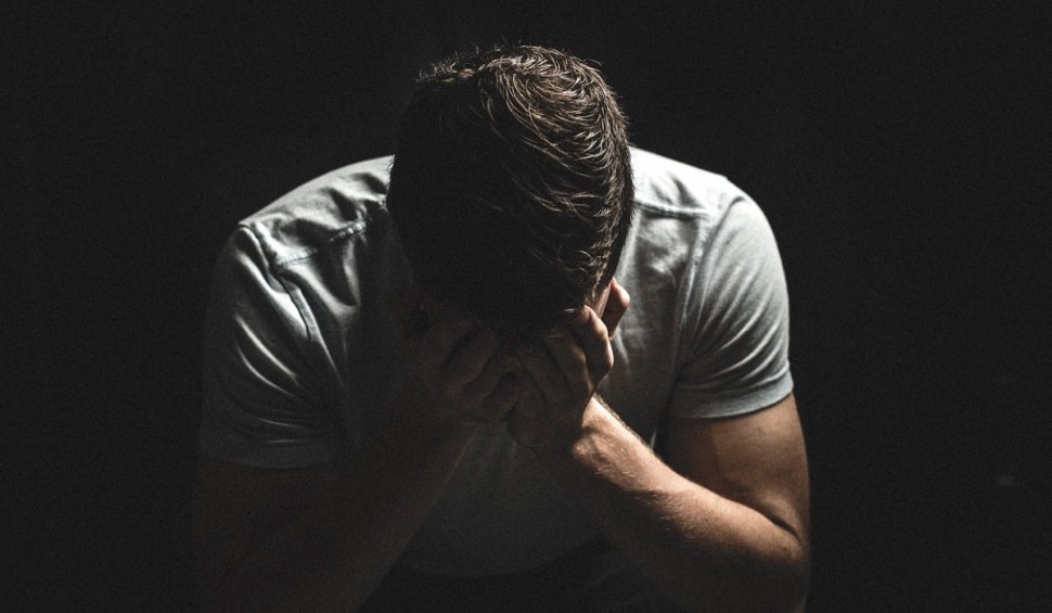 Este bine să plângi? Rezultatele unui studiu arată beneficiile plânsului | De câte ori pe lună plâng femeile și bărbații