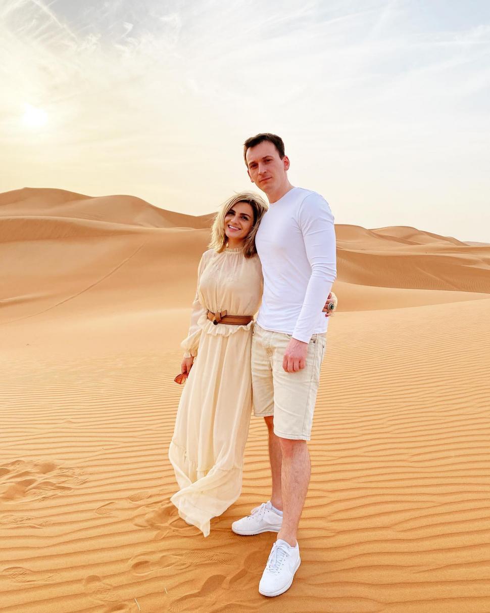 Denis, solistul de la The Motans, se însoară. Cine este logodnica lui: "Da, datorită ei s-au născut mai multe piese" 784484