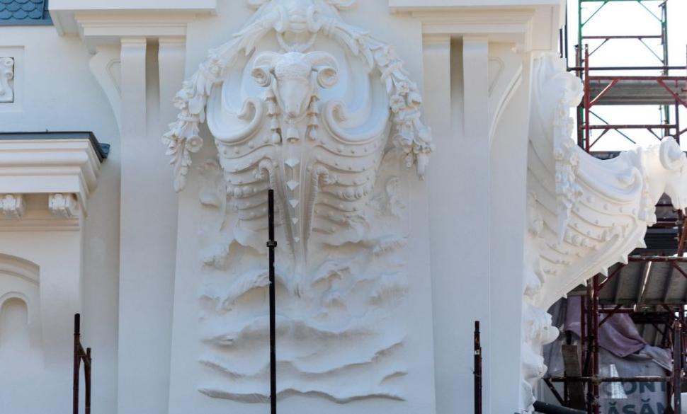 Noua înfățișare a Cazinoului din Constanța, după renovare. Turnurile au fost dezvelite 784712