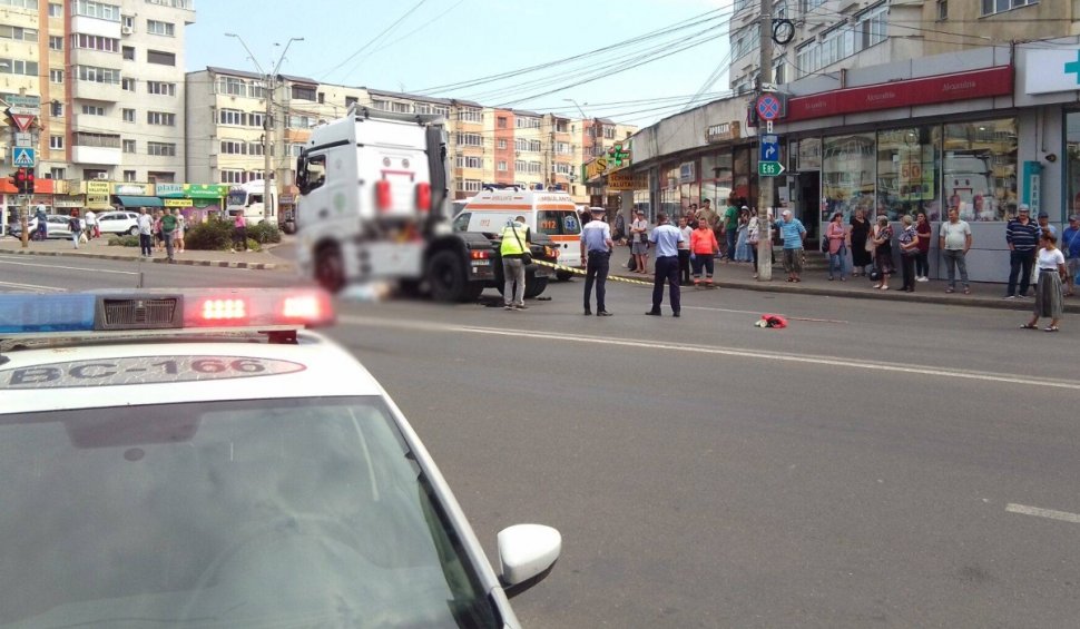 Un pensionar a murit după ce a fost lovit de un cap tractor abia pus în mișcare, în Bacău