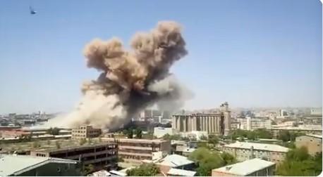 Explozie uriaşă într-o piaţă din Erevan, Armenia. O persoană a murit, iar câteva zeci sunt rănite 785003