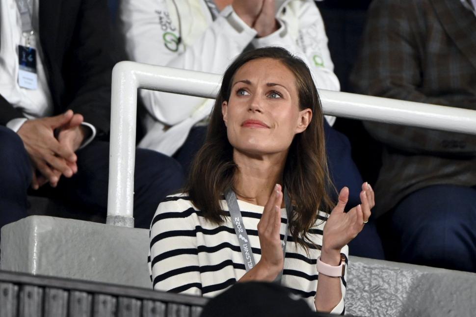 Sanna Marin țipă, bea și dansează | Șefa guvernului din Finlanda, cu reputația ruinată după o petrecere cu alcool și suspiciuni de droguri 785656