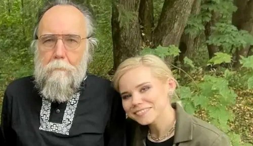Tatăl Dariei Dughina îi aduce un omagiu fiicei asasinate: ”A murit pentru Rusia”