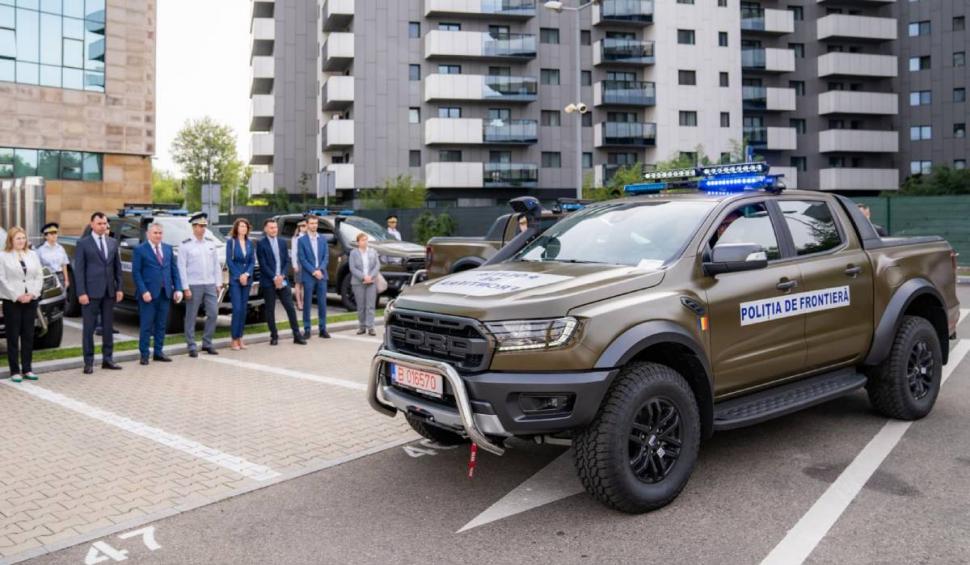 12 autospeciale intră în dotarea Poliției de Frontieră | Ministrul de Interne: "Are de câștigat nu doar o instituție, ci România întreagă" 786501