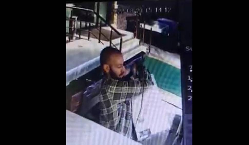 Un turist din Vama Veche, surprins în timp ce a plecat de la mare cu tot cu frigiderul de la cazare 786464