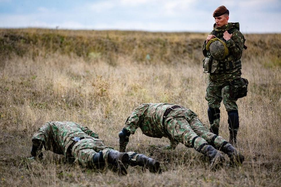 Selly s-a alăturat Armatei României! MApN: ”Voi ce mai așteptați?” 786561