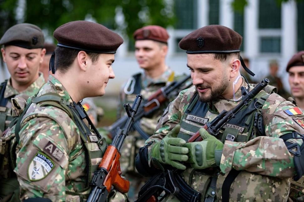 Selly s-a alăturat Armatei României! MApN: ”Voi ce mai așteptați?” 786563