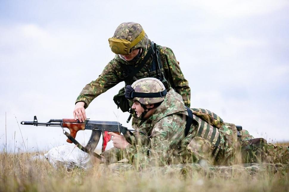 Selly s-a alăturat Armatei României! MApN: ”Voi ce mai așteptați?” 786564