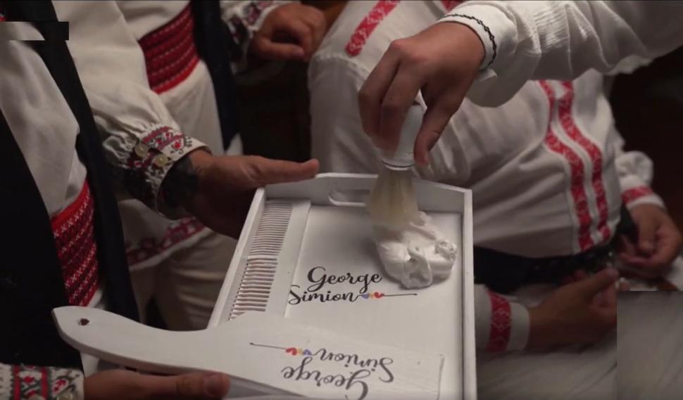 ÎPS Teodosie, sfat pentru George Simion şi soţia sa, în ziua nunţii 786905