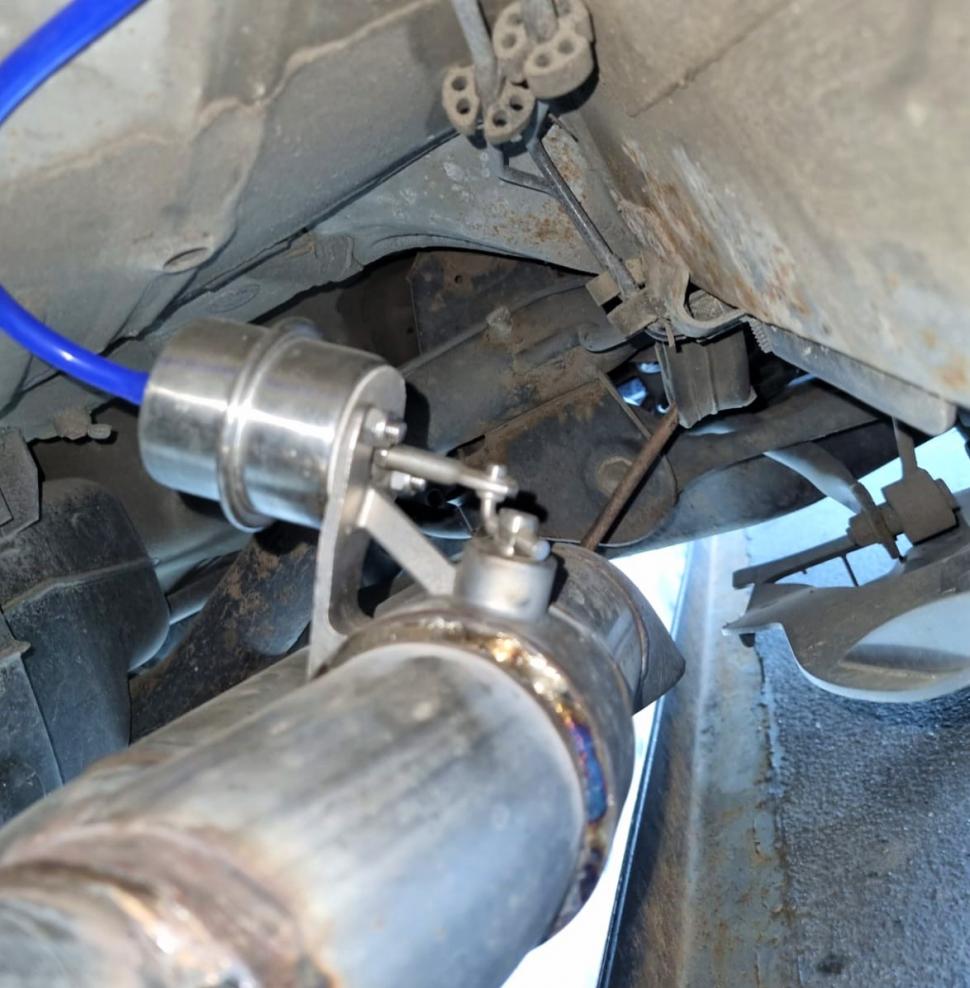 Inginerii de la RAR Bacău au descoperit un buton secret în torpedoul unui Audi, iar proprietarul a rămas fără ITP 787410