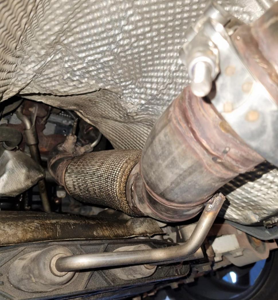 Inginerii de la RAR Bacău au descoperit un buton secret în torpedoul unui Audi, iar proprietarul a rămas fără ITP 787411