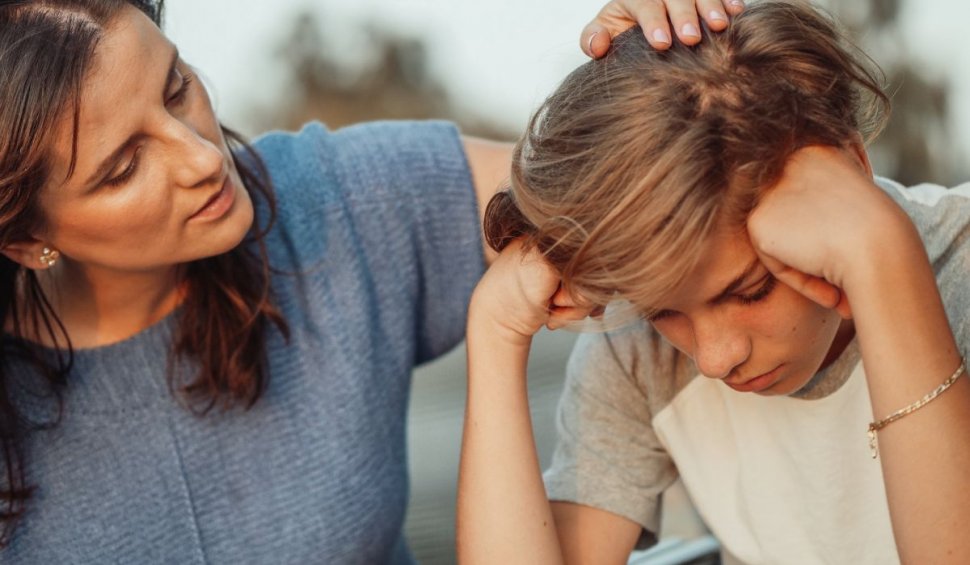 Cum ajutăm un adolescent să depăşească momentele dificile