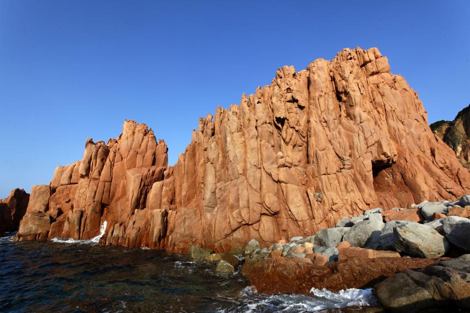 Staţiunea din Italia care îţi oferă 15.000 de euro ca să te muţi acolo  788330