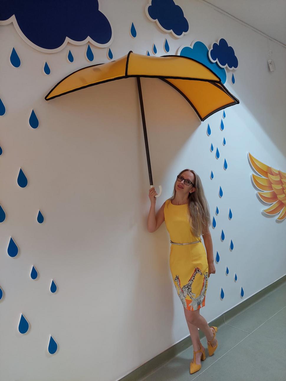 Şcoala devenită virală pe net. Cum au reuşit profesorii din Perieţi să facă rost de bani pentru renovări  788266