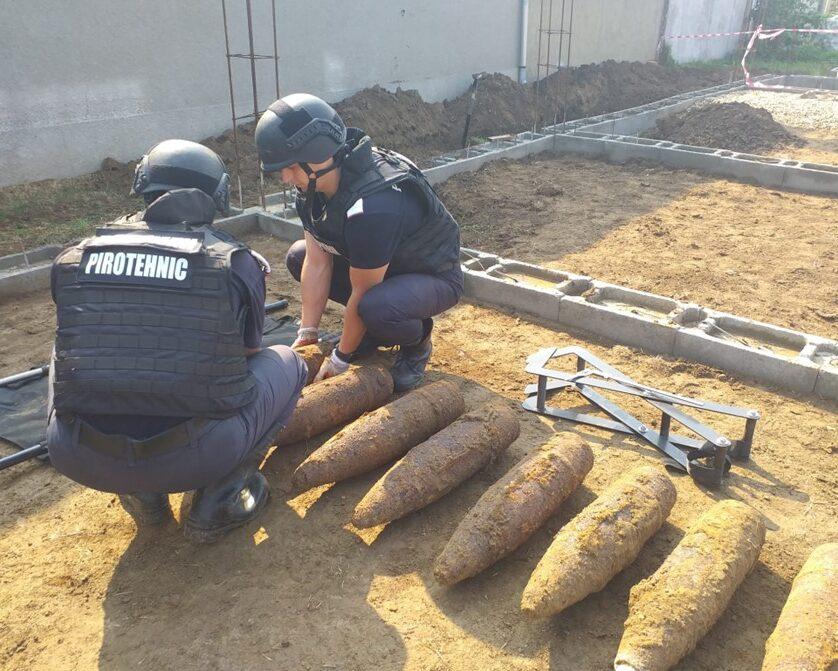 Arsenal din al Doilea Război Mondial, găsit în timpul unor lucrări de canalizare 788603