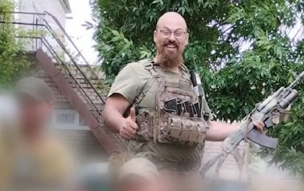 Soldați ruși, filmați în timp ce flutură steagul alb, înainte de a se preda, în sudul Ucrainei 788525