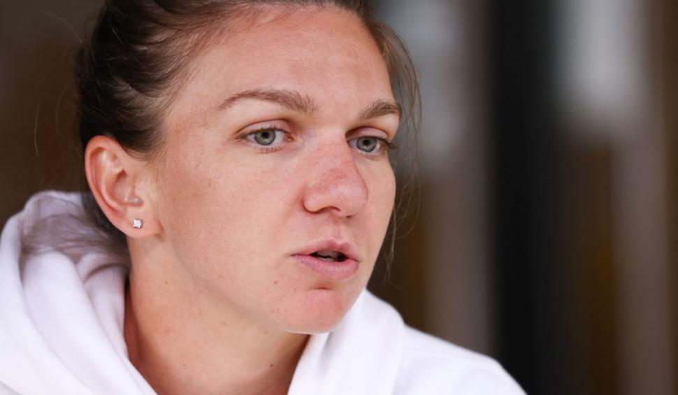 Simona Halep cu bagajele făcute, însoțită de un alt bărbat | Primele imagini cu sportiva după divorț