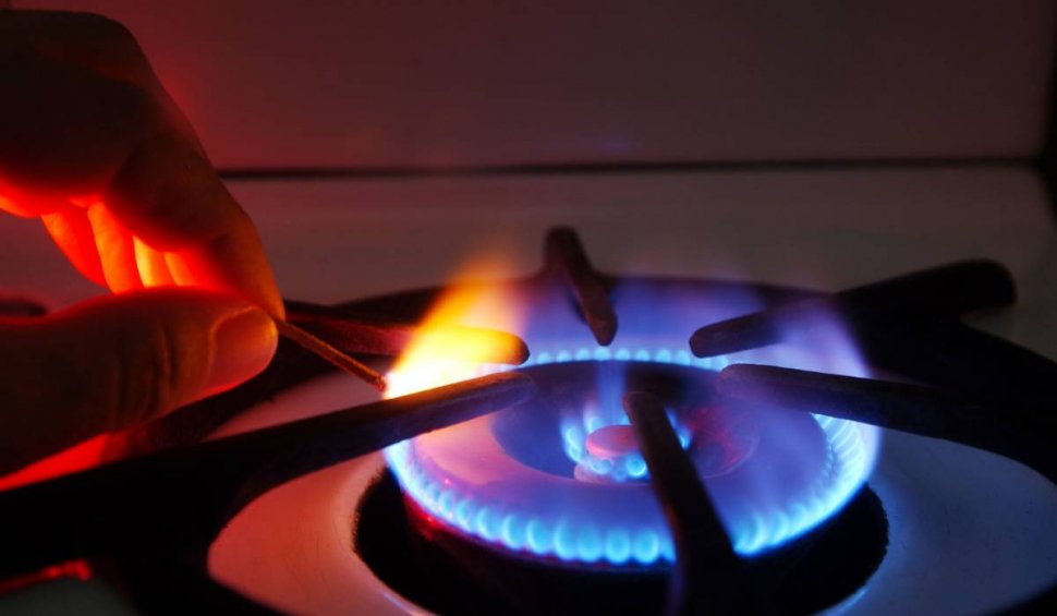 Furnizorii de curent și gaze din România renunță la contracte din cauza prețurilor plafonate