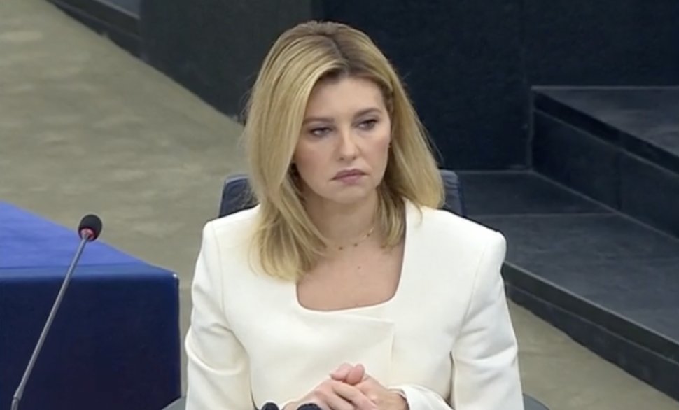 Soția lui Zelenski, Olena Zelenska, aplaudată în Parlamentul European