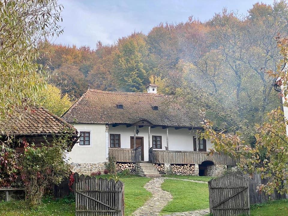 Proprietăţile impresionante deţinute de Prinţul Charles al III-lea. Cum arată casele pe care le are din Regatul Unit până în Transilvania 789866