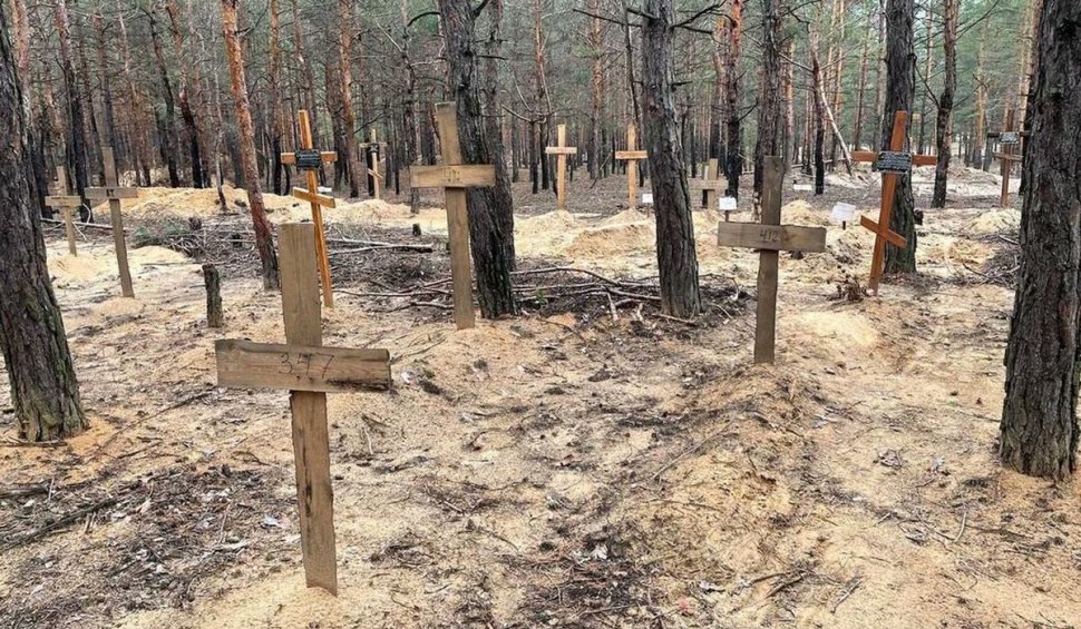 Ce s-a aflat despre cei îngropați în cimitirul improvizat de la Izium, după alungarea rușilor din oraș