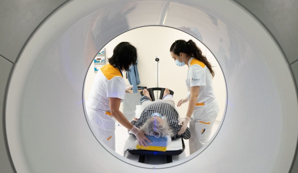 Guvernul, obligat să deconteze radioterapia stereotactică în România. Ce pacienți beneficiază de tratament