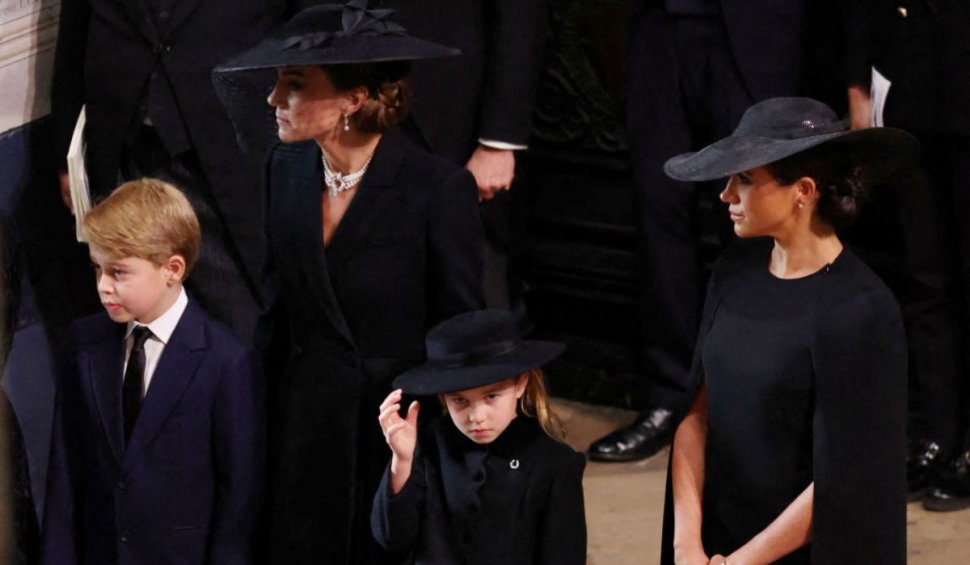 Ținuta purtată de Kate Middleton la funeraliile reginei Elisabeta a II-a