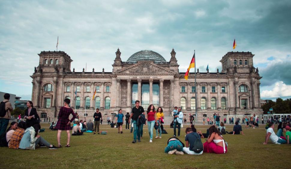 Cât costă viaţa în Germania. Calcul viral al unei românce: "Pentru cei care cred că sunt câinii cu covrigi în coadă" 790829