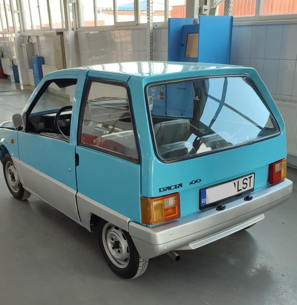 Inginerii RAR Vaslui au verificat "Fiara de plastic", Dacia fabricată în 1989 cu motor de 20 de cai-putere 790901