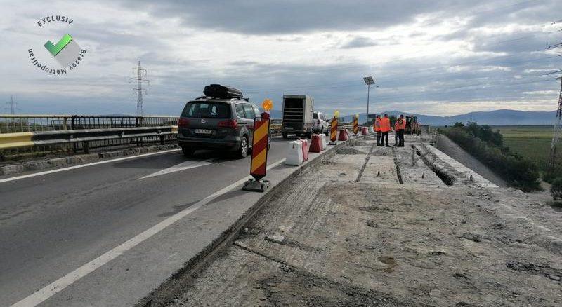 Un pod din Brașov a căzut peste calea ferată în timp ce se lucra la el | Traficul feroviar este blocat 791030