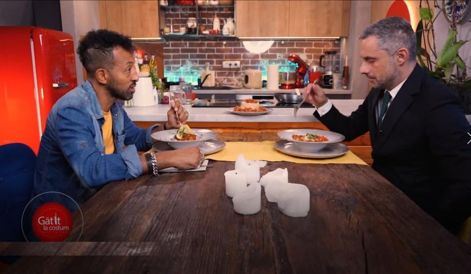 Ștefan Lungu a gătit alături de Kamara într-o nouă ediție a emisiunii "Gătit la costum": "Mâncarea copilăriei mele a fost orezul, el era baza" 791194