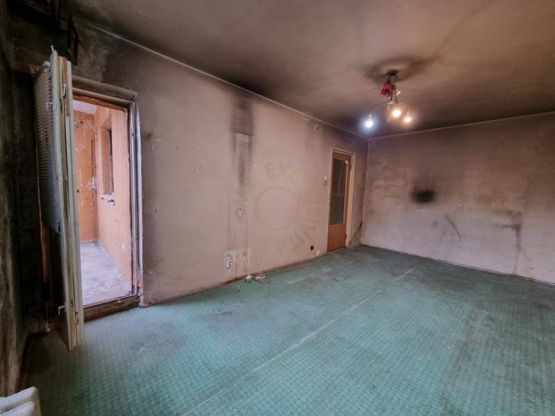 Festival de glume despre un apartament scos la vânzare în Bucureşti: "Fiecare cameră are altă boală" 791414