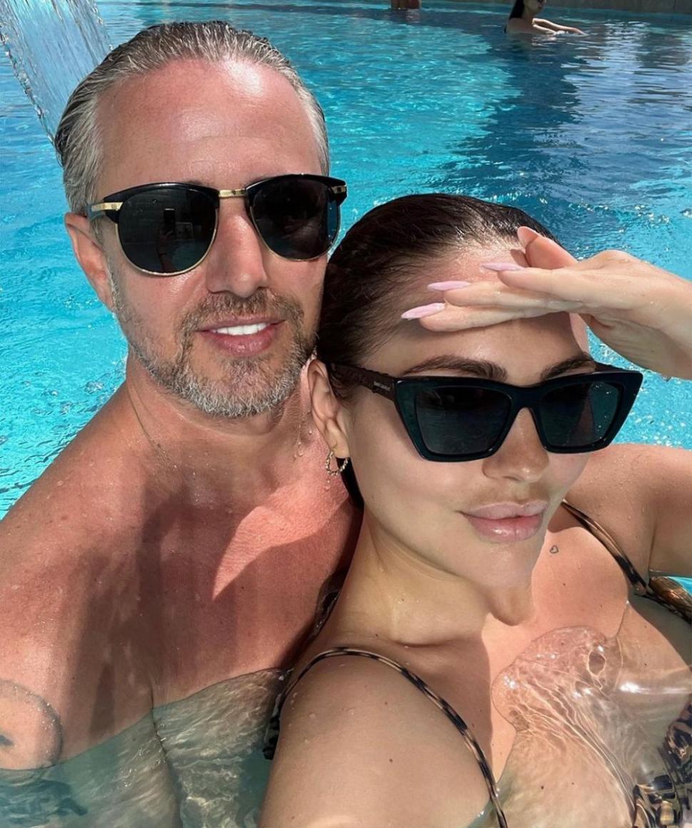 Primele imagini de la botezul fiului lui Reghecampf | Ce mesaj a trimis Anamaria Prodan  791407