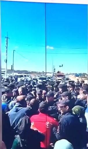 Rusia îşi strigă revolta | Vladimir Putin vrea să introducă legea marțială 791387