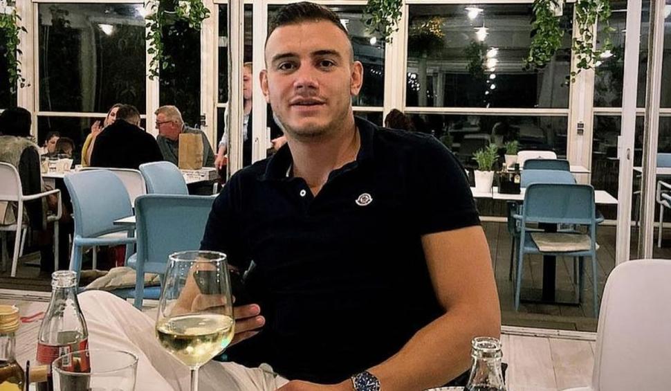 El este Bogdan, tânărul de 25 de ani, care a murit în accidentul din centrul Clujului. Absolvise Facultatea de Drept 791457