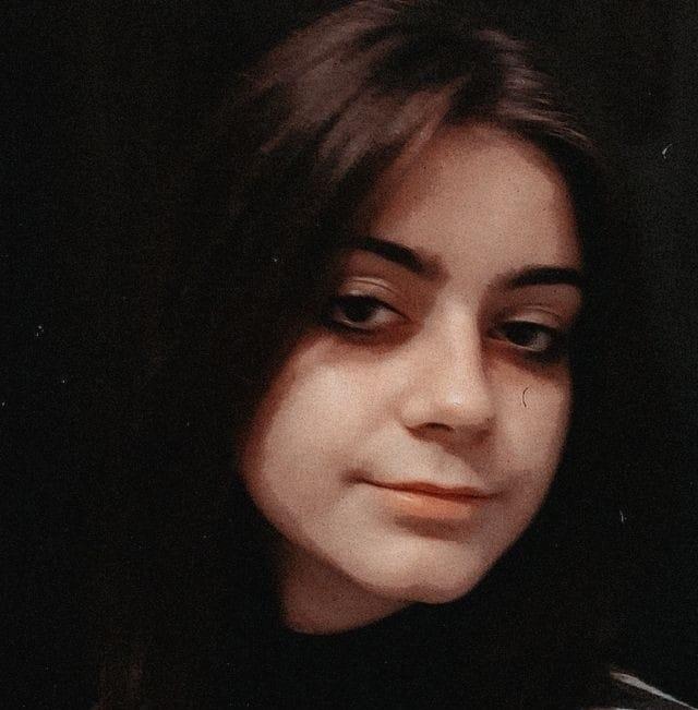 Denisa a fost găsită moartă în apartamentul din Vaslui unde locuia cu bunica ei, după ce a umblat la cuptor 791941