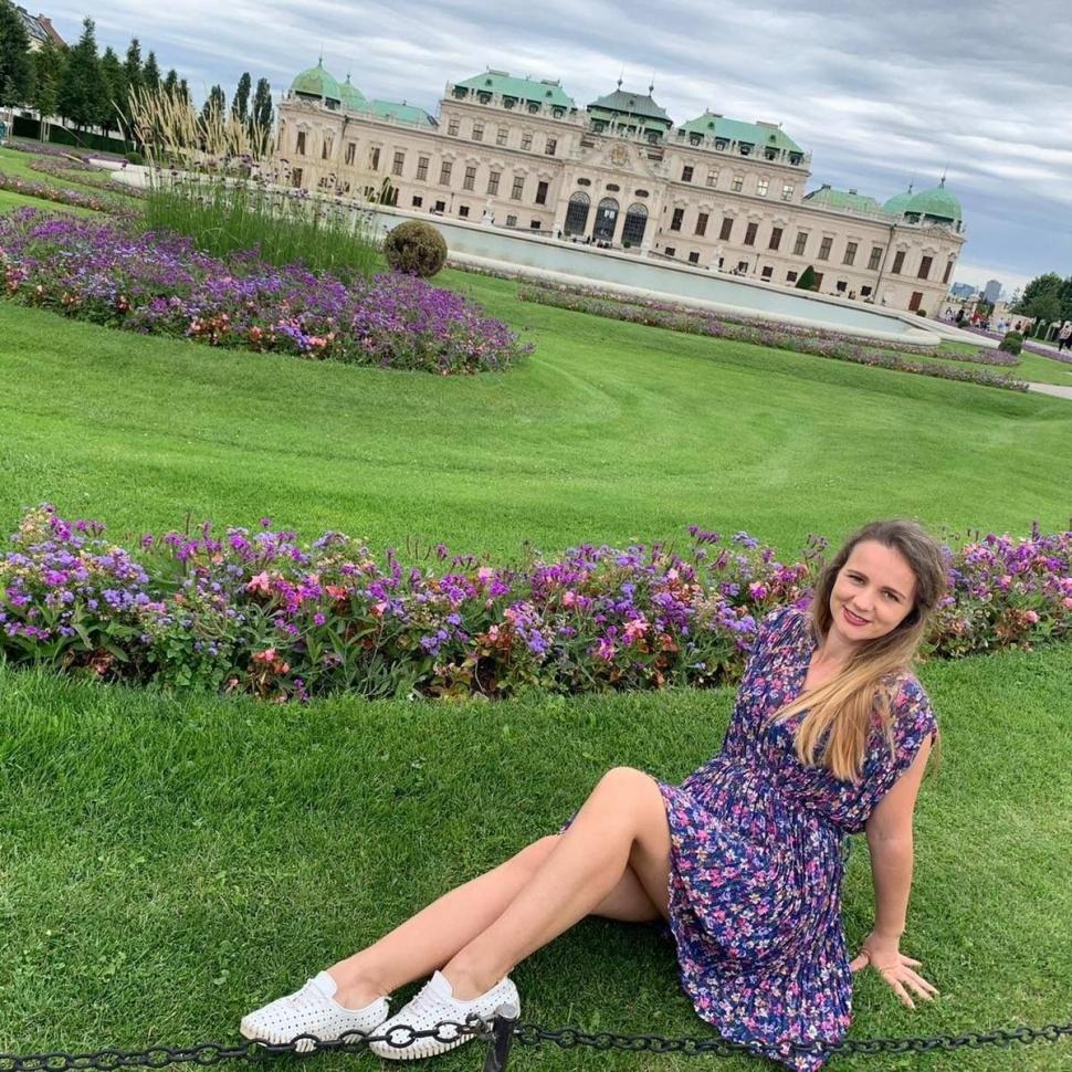 Ea este Cami, mama care și-a pus capat zilelor imediat ce și-a găsit fiul înecat în piscina din curtea casei 792069