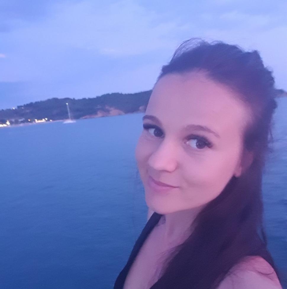 Ce făcea Cami, mama copilului 4 ani din Dâmboviţa înecat în piscina casei, înainte de tragedie 792246