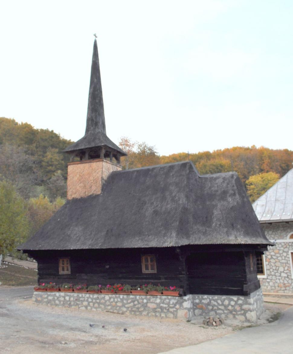 Locul din România unde oamenii trăiesc 100 de ani. Care este secretul longevităţii lor 793201