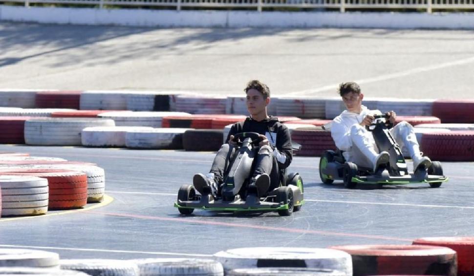 Craiova reinventează spectacolul de karting, cu ajutorul studenților (P) 793561