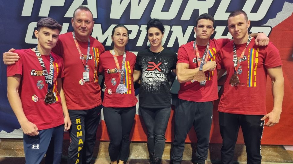 România a cucerit aurul, argintul și bronzul la Campionatul Mondial de Skandenberg