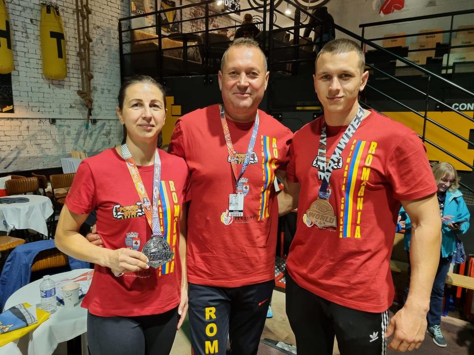 România a cucerit aurul, argintul și bronzul la Campionatul Mondial de Skandenberg 793538